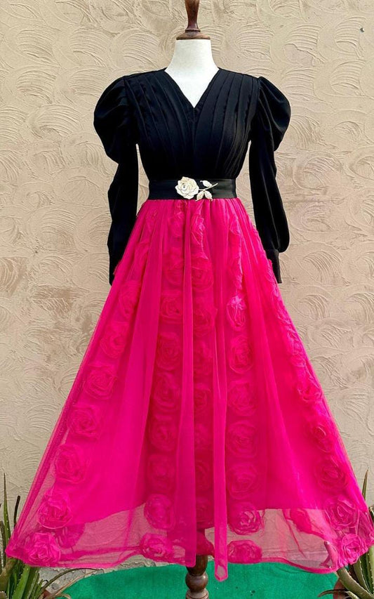 High quality net skirt with floral design – Ghar Ki Basket collection

